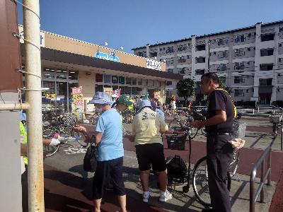 7月23日(水曜日)カスミ春日部武里店における啓発活動キャンペーンの様子