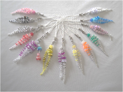 リサイクルショップ 自主製品 藤ストラップ