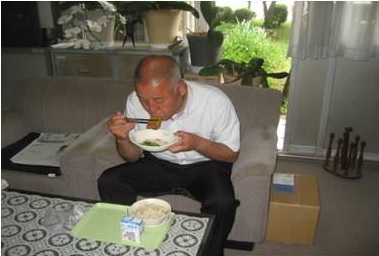 検食の様子