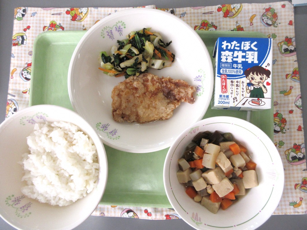 キャベツを使った給食