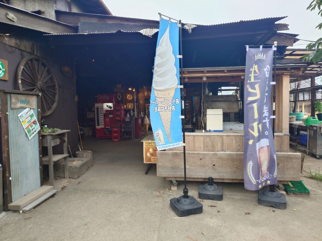 建物入り口