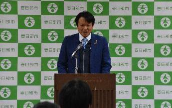 岩谷一弘市長の挨拶の写真です