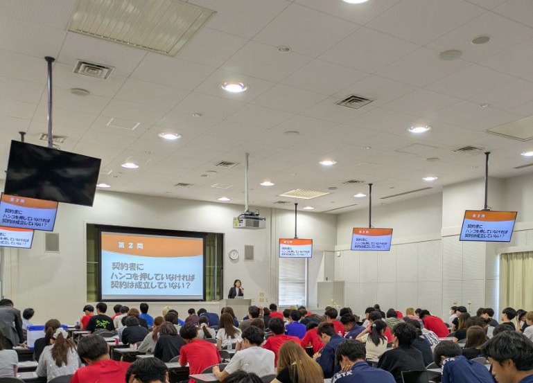 消費生活に関する講話の様子