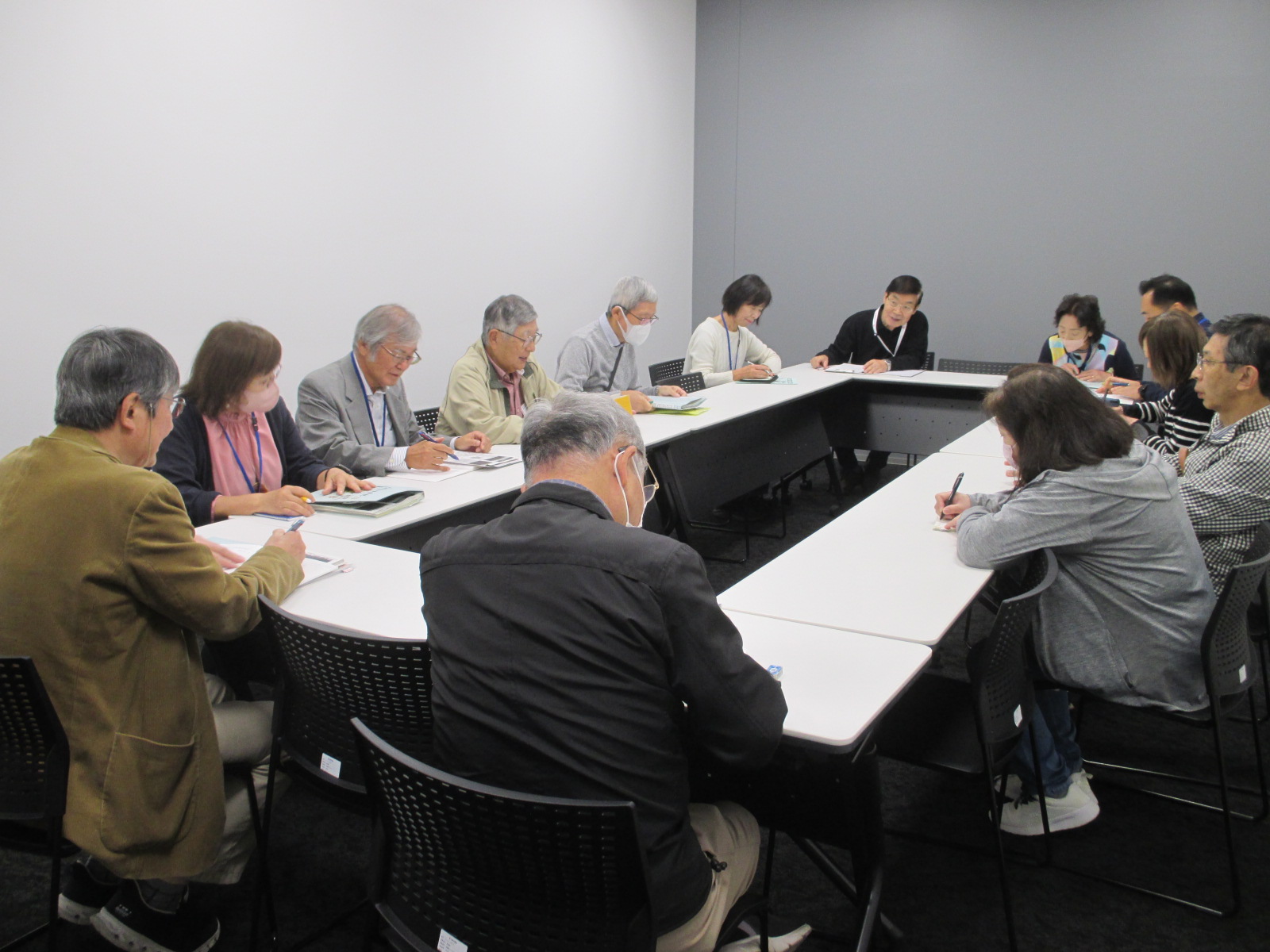 ふれあい大学院 班長会議の様子