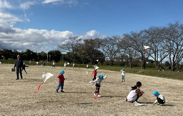 大凧公園で自分の凧をあげました