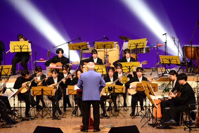 第33回マンドリンコンサートの様子