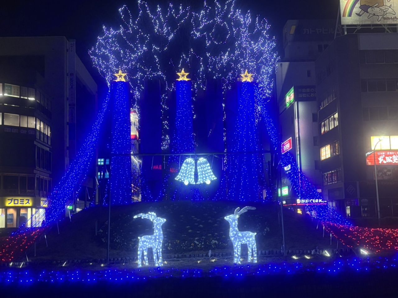 春日部駅西口のイルミネーション