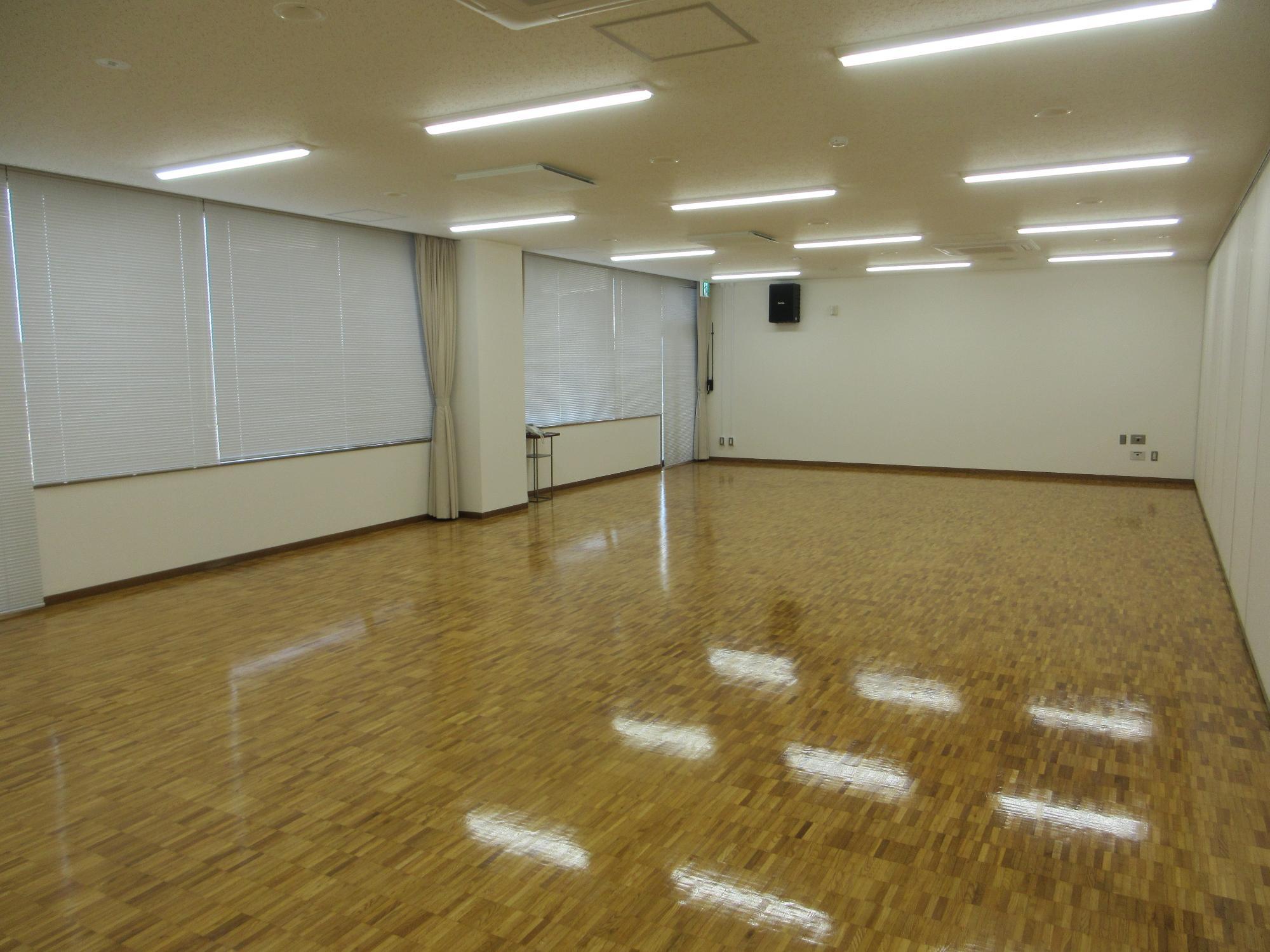 庄和市民センター正風館3階の講義室（2）内部の写真