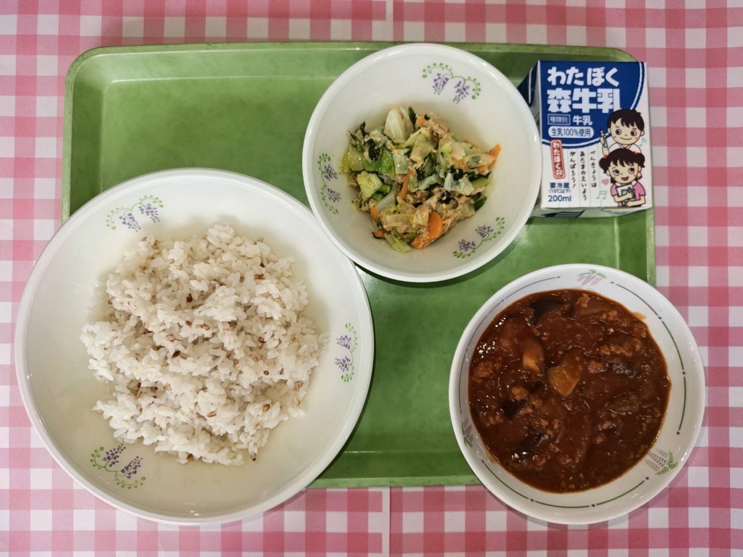 赤米ごはんのキーマカレー